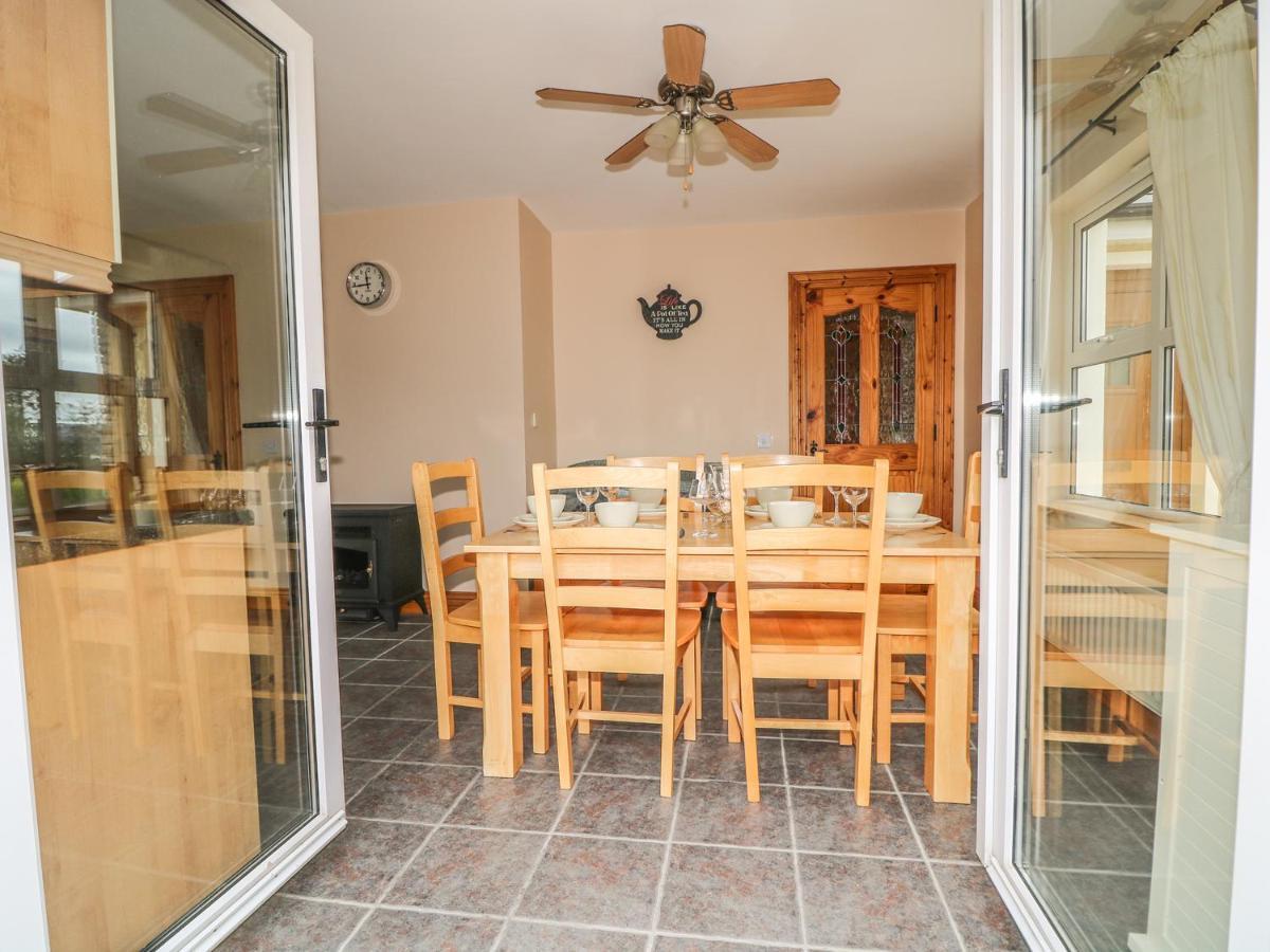 Kate'S Cottage Rathmullan Ngoại thất bức ảnh