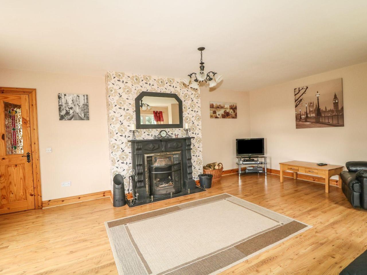 Kate'S Cottage Rathmullan Ngoại thất bức ảnh